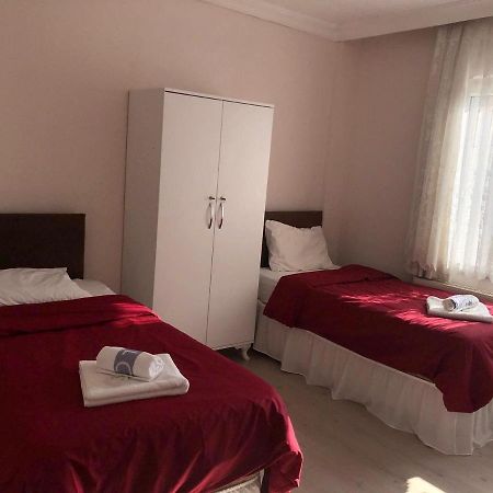 Ferienwohnung Ayberk Pansiyon Çanakkale Exterior foto
